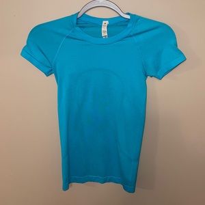 Lululemon swiftly tech short sleeve